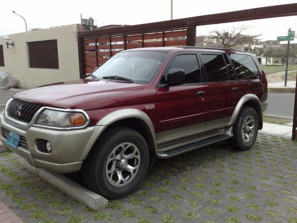 Mitsubishi montero sport 2000